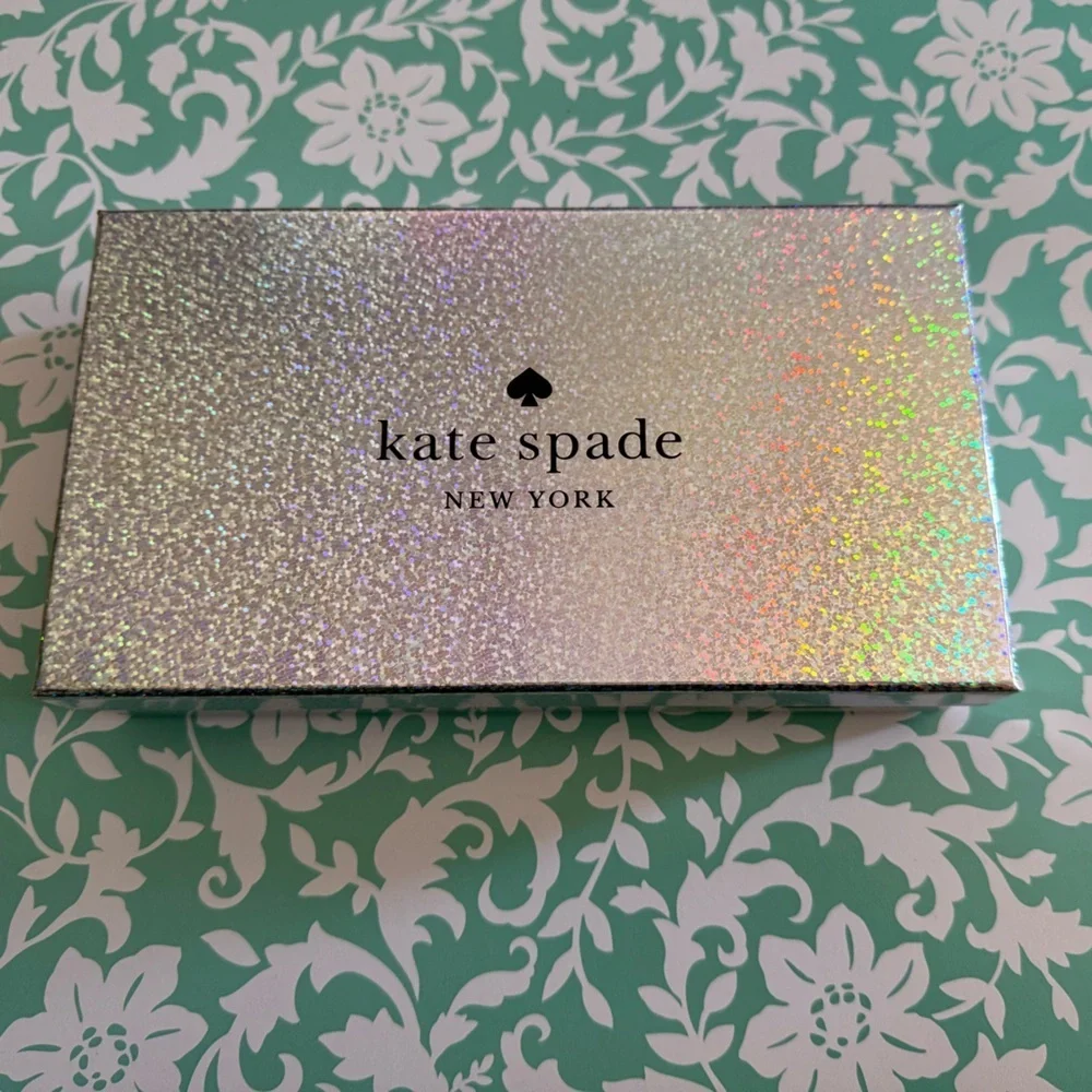 Kate Spade Medium Flap Phone Wristlet Glimmer Boxed. New !